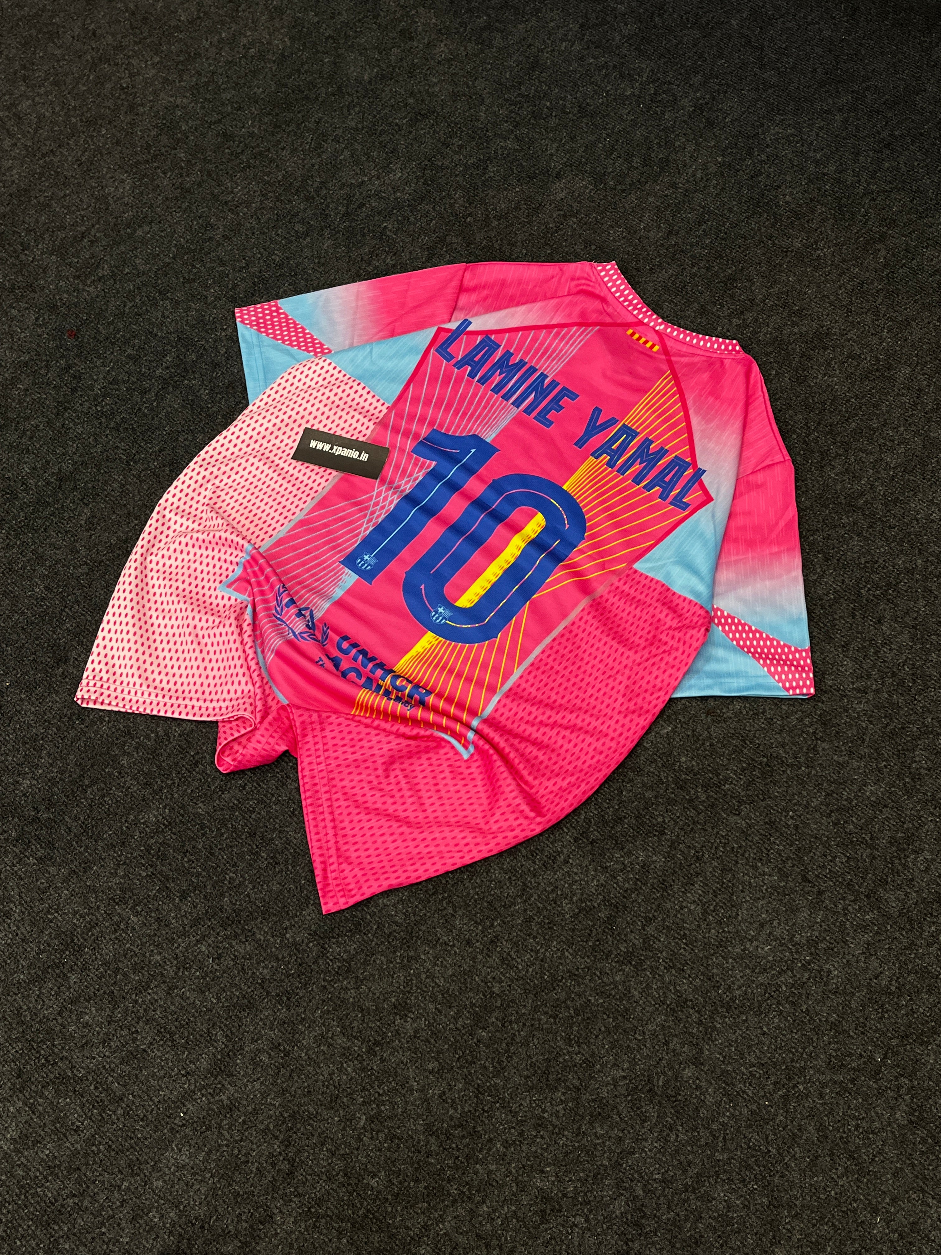 BARCELONA SPECIAL EDITION JERSEY LAMINE YAMAL