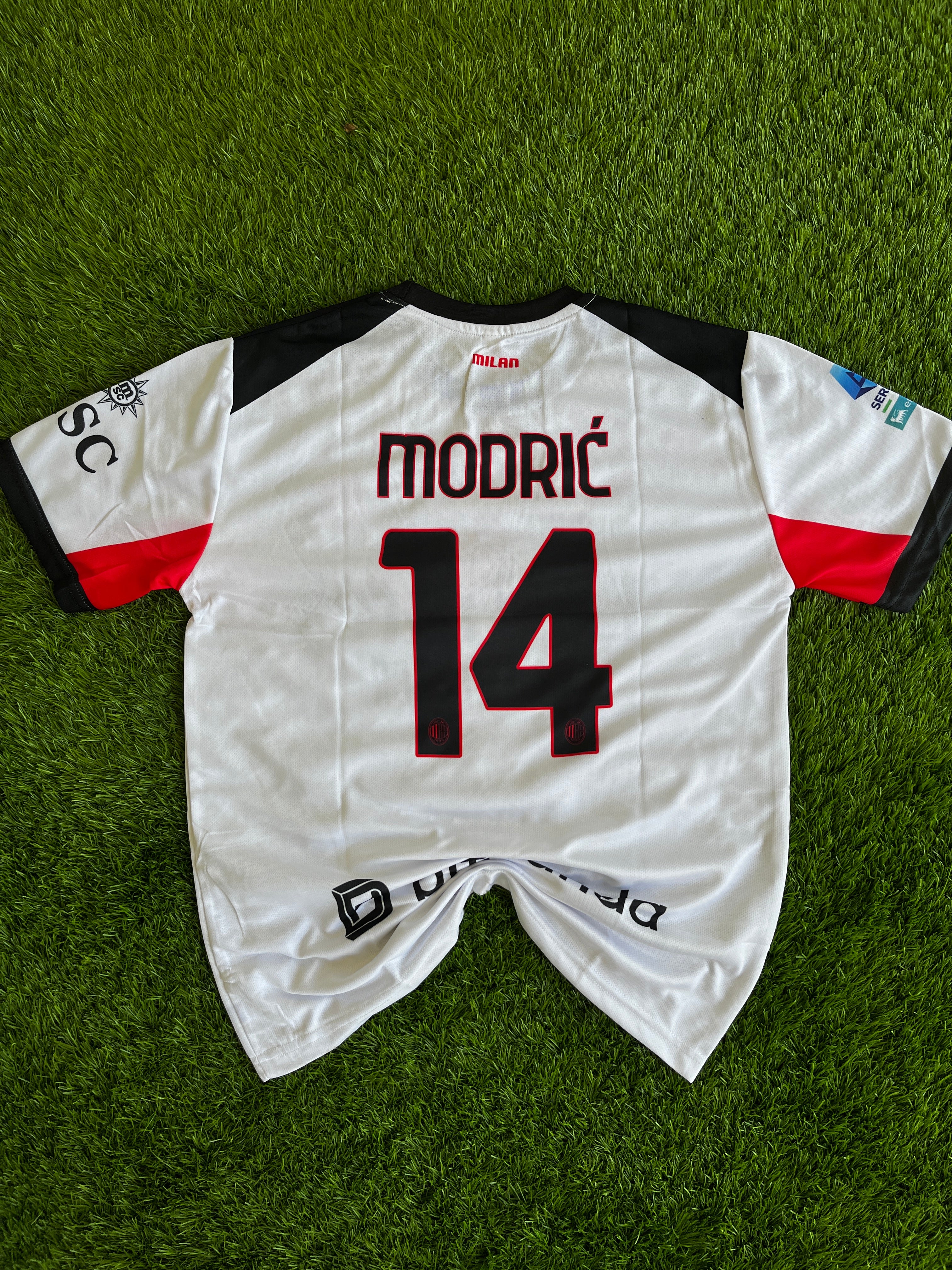 AC MILAN MODRIC 2025-26 AWAY
