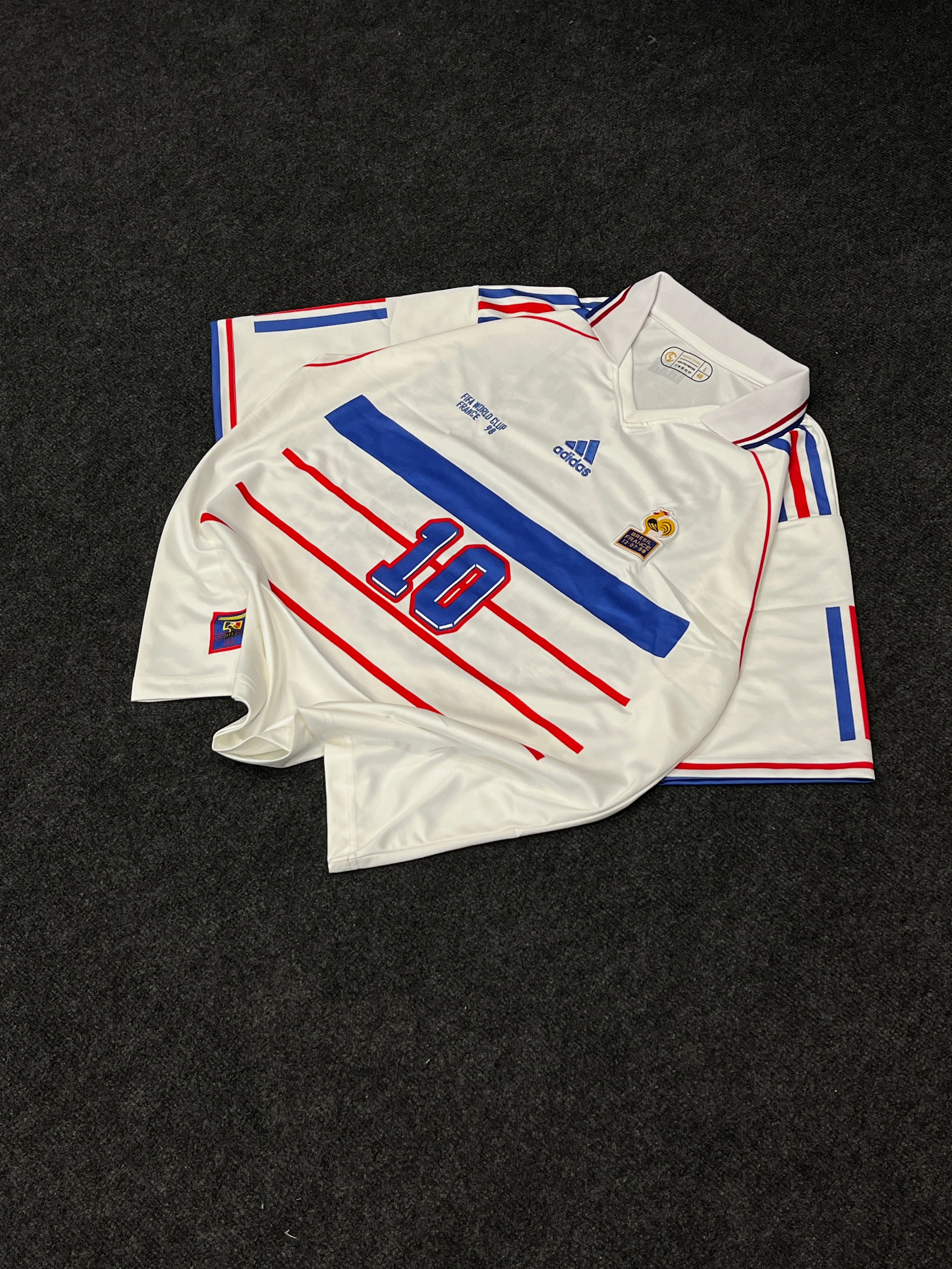 FRANCE WORLD CUP RETRO JERSEY ZIDANE
