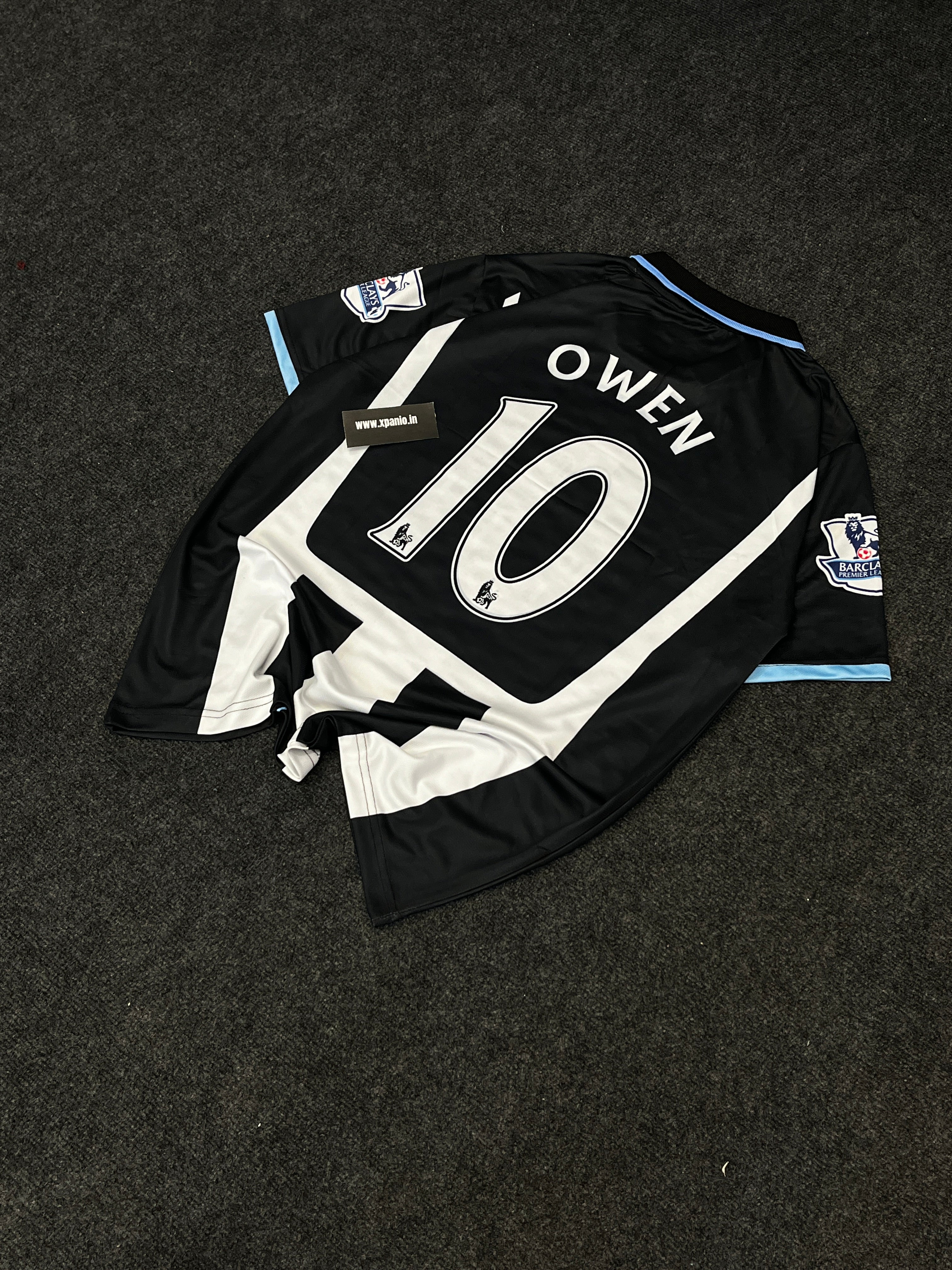 NEWCSATLE OWEN RETRO JERSEY