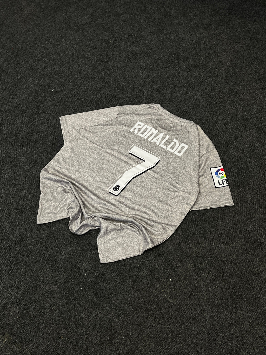 REAL MADRID RONALDO RETRO JERSEY