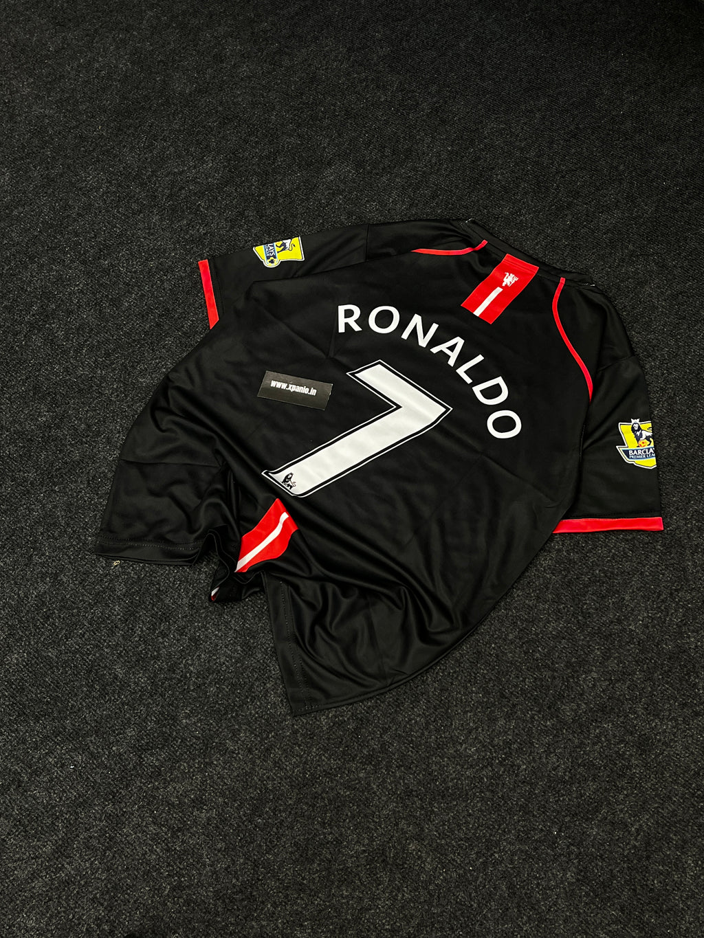 MANCHESTER UNITED RONALDO RETRO JERSEY