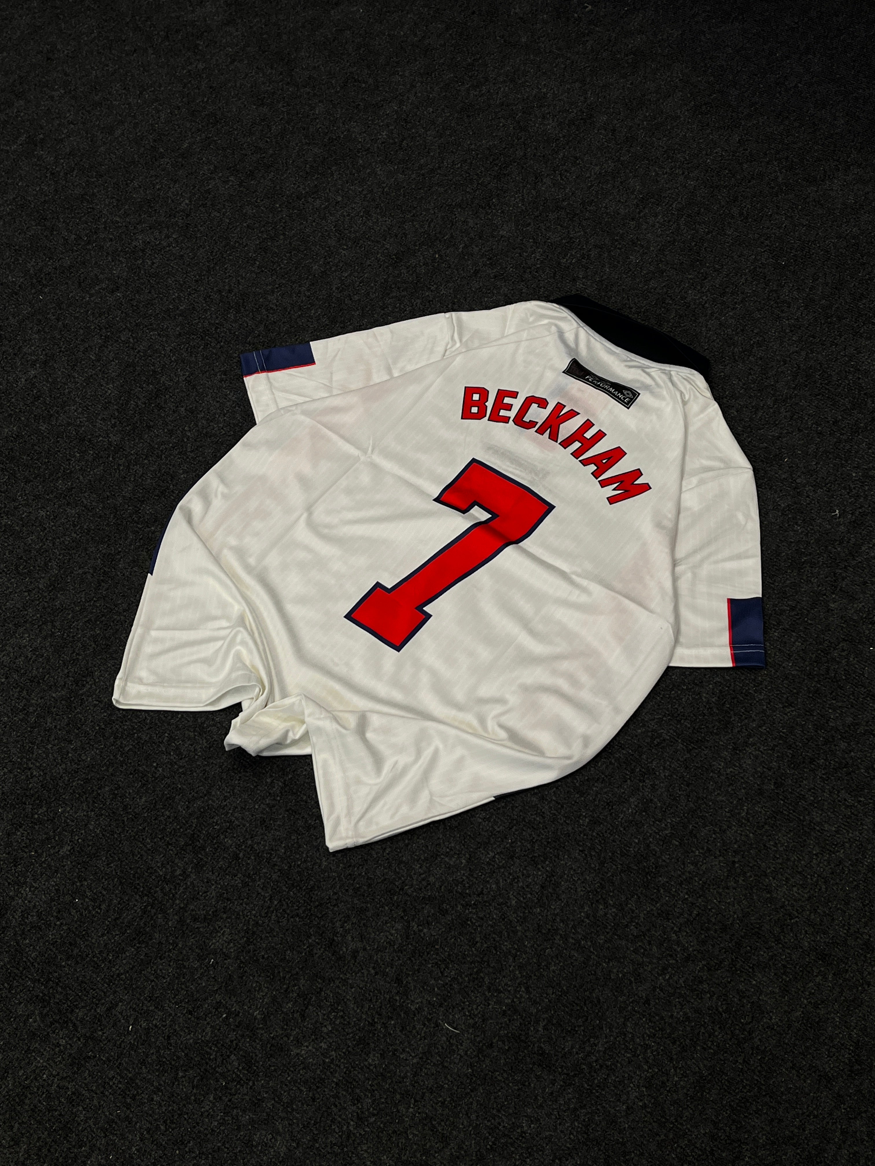 ENGLAND BECKHAM RETRO JERSEY