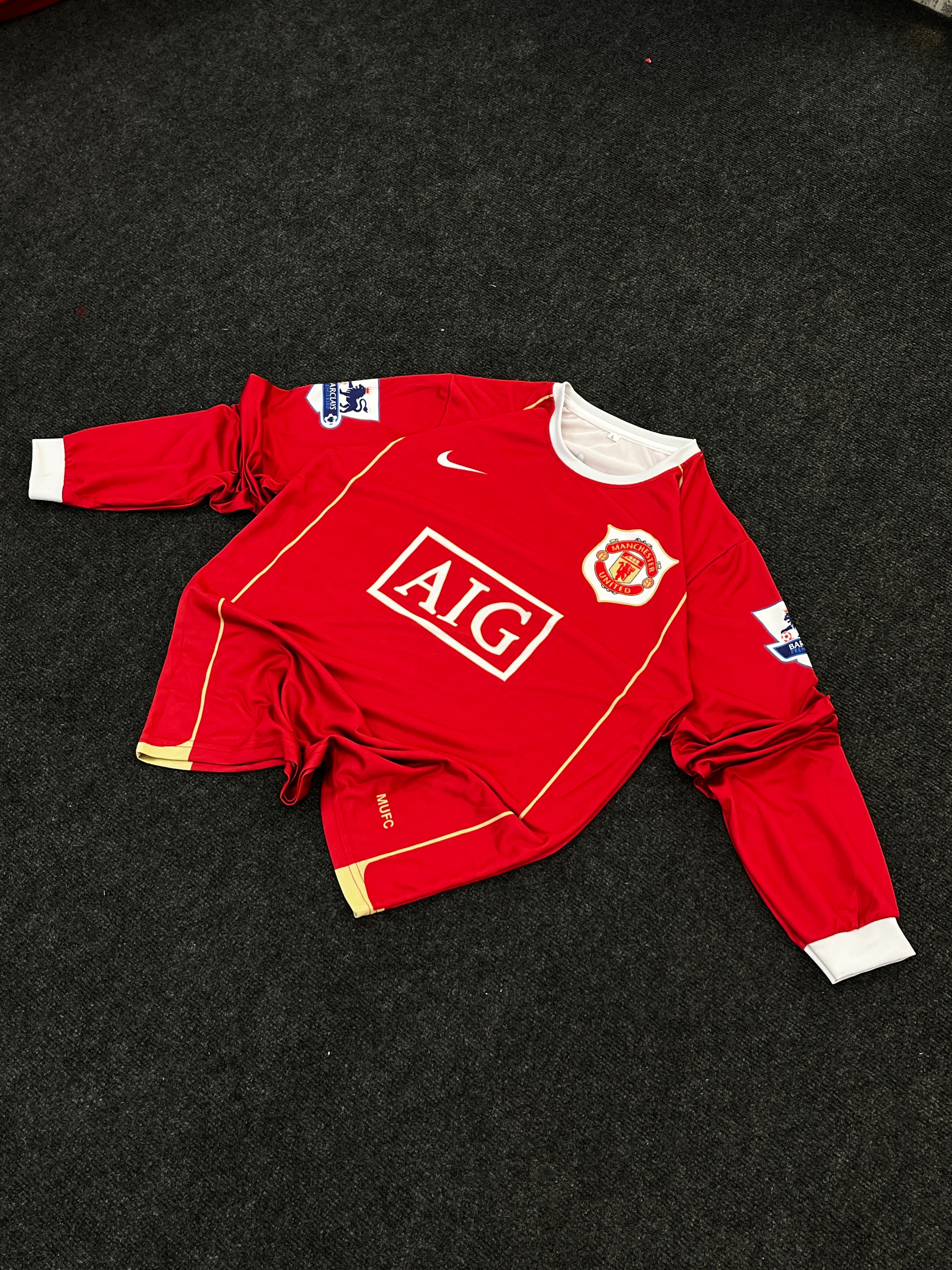 MANCHESTER UNITED RONALDO RETRO FULL SLEEVE