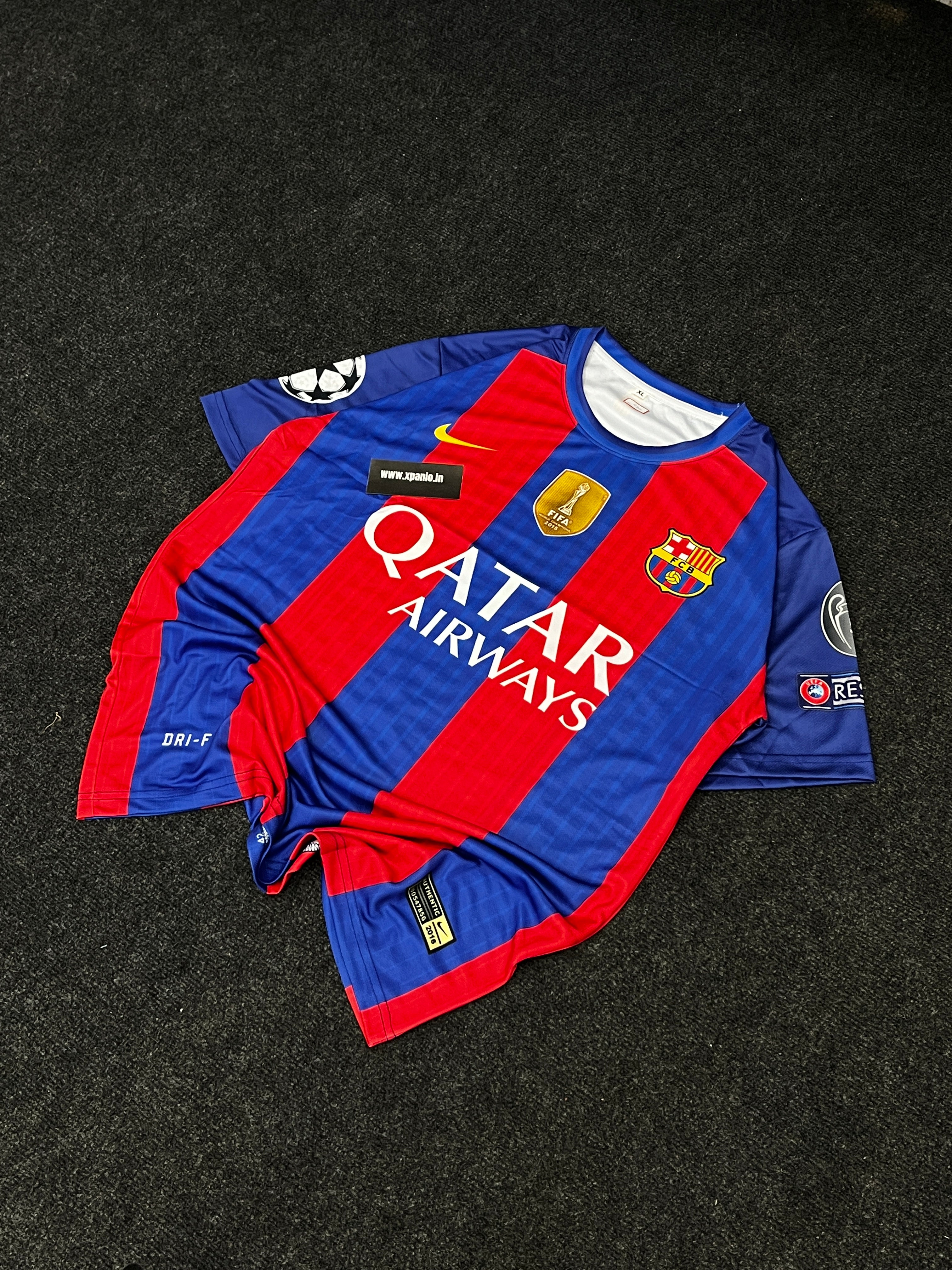 BARCELONA NEYMAR RETRO JERSEY