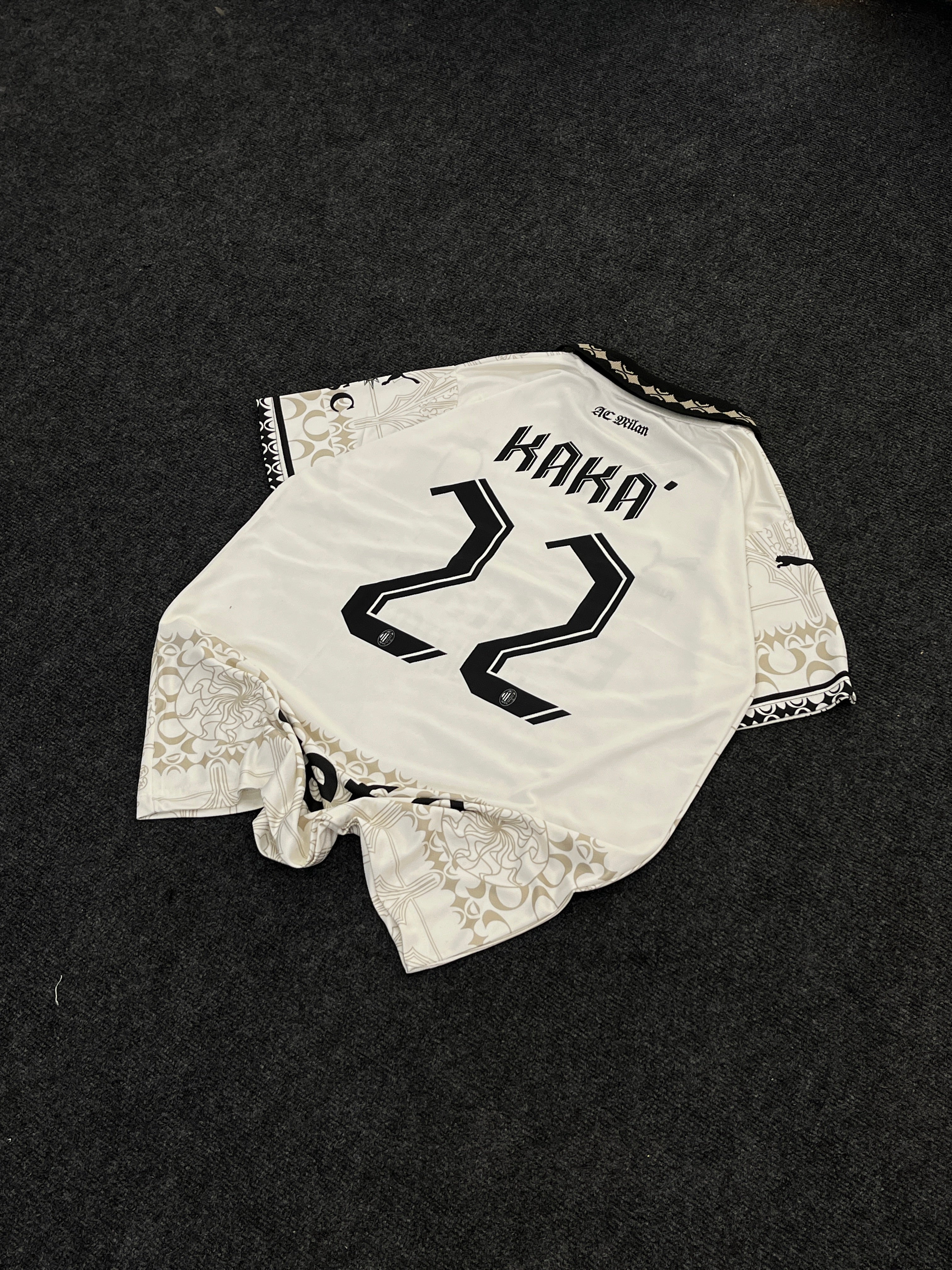 AC MILAN KAKA SPECIAL EDITION EMBROIDERY