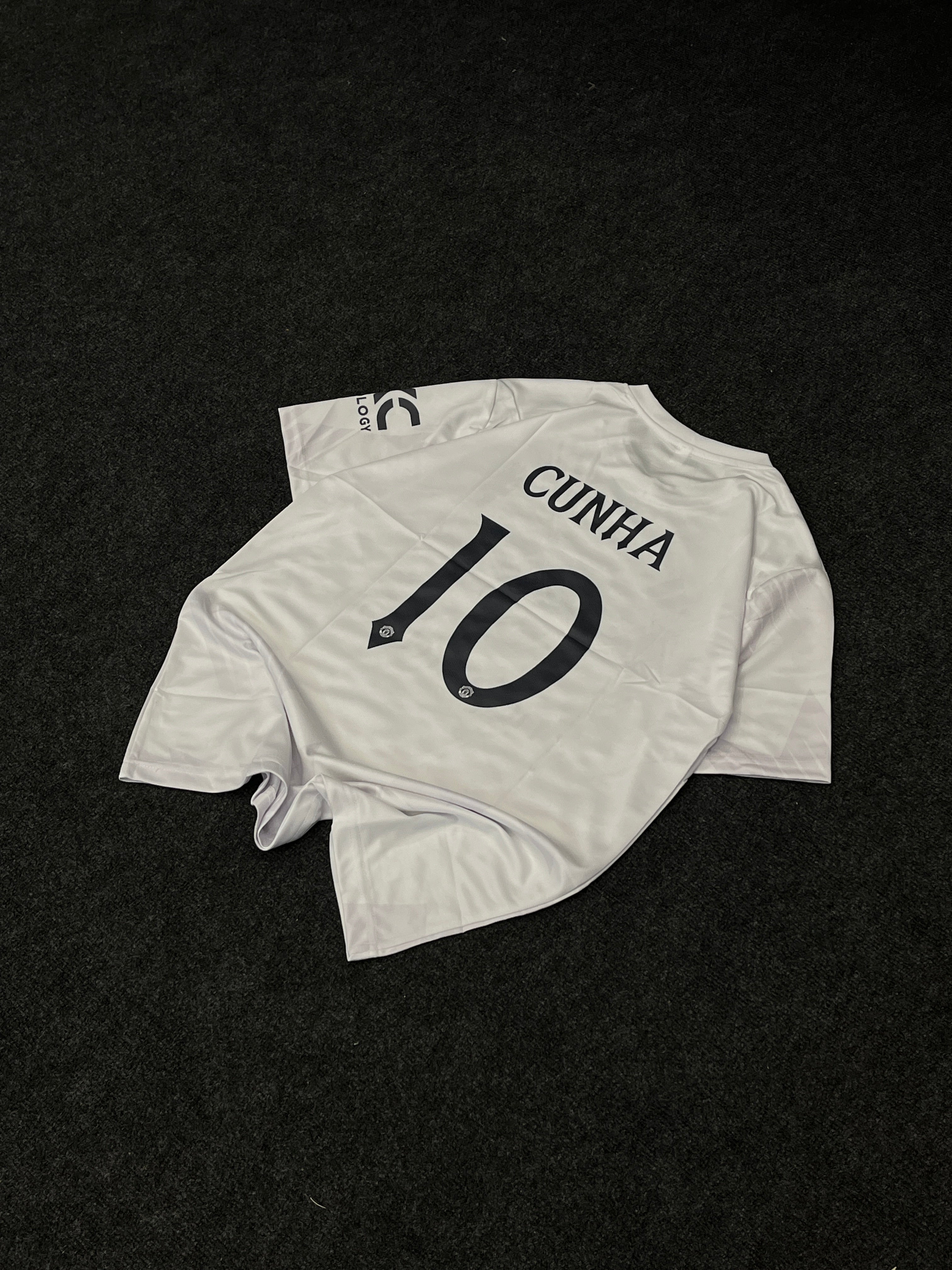 MANCHESTER UNITED AWAY JERSEY CUHNA