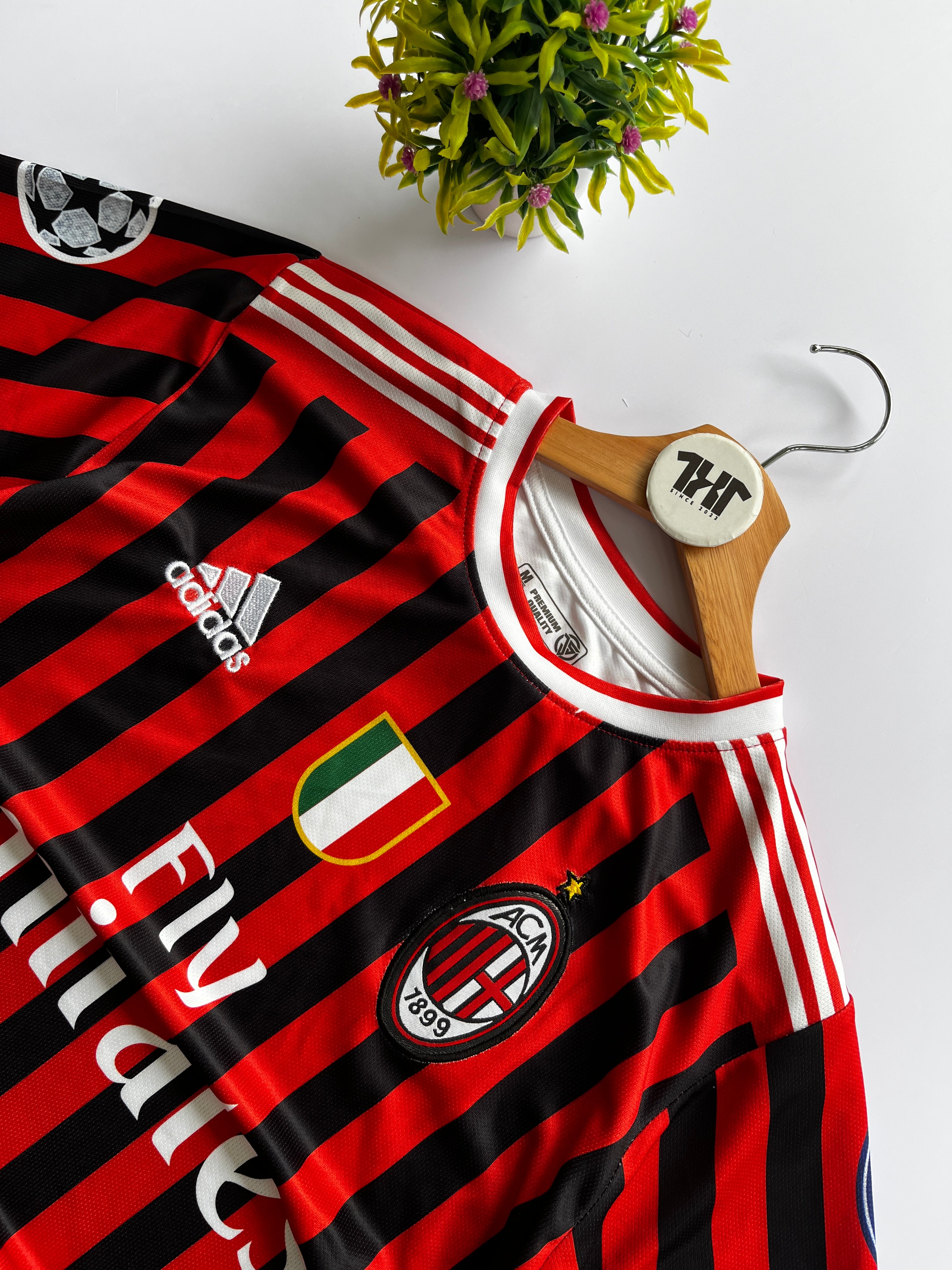 AC MILAN IBRAHIMOVIC RETRO