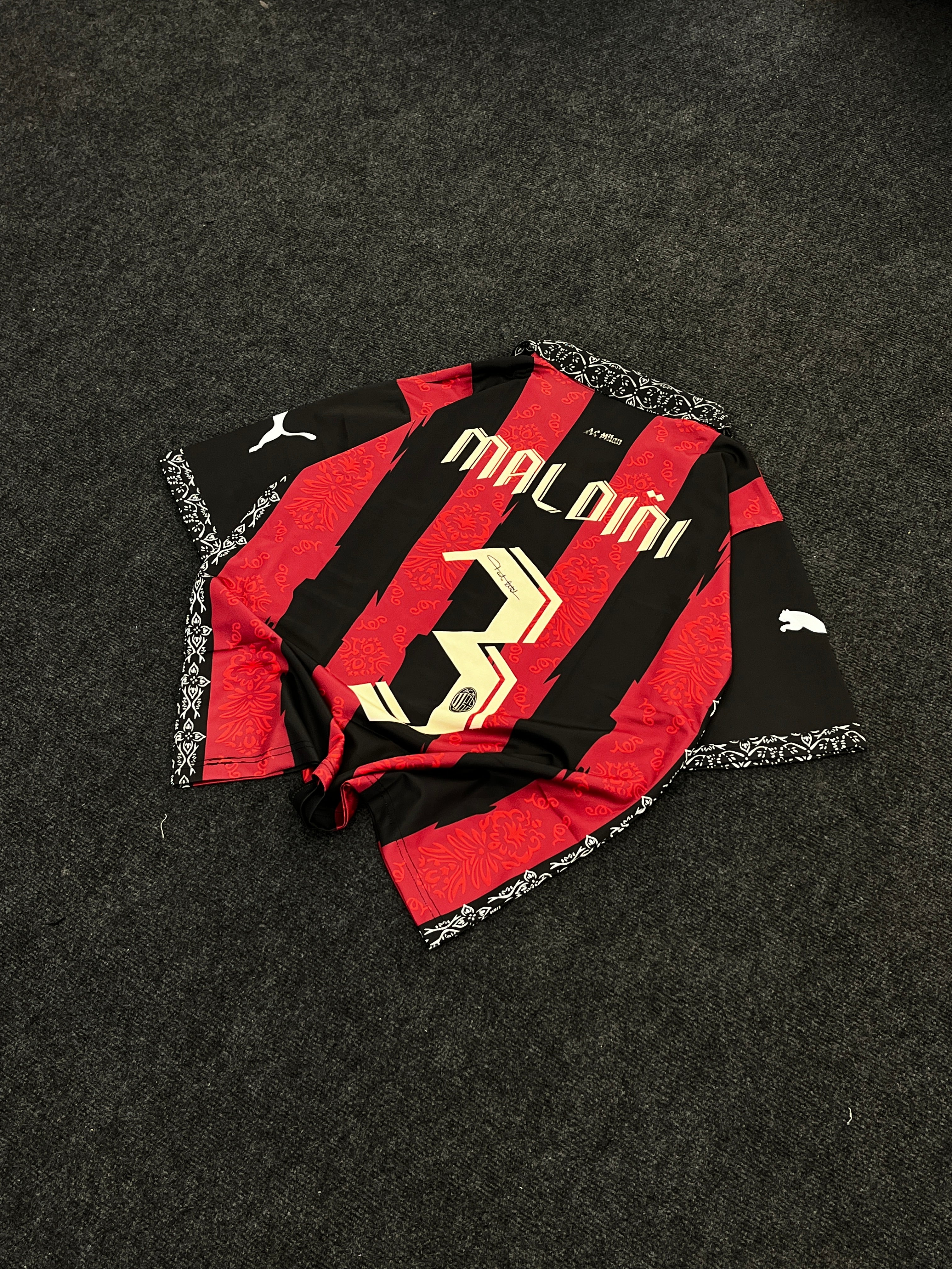 AC MILAN MALDINI RETRO FIVESLEEVE