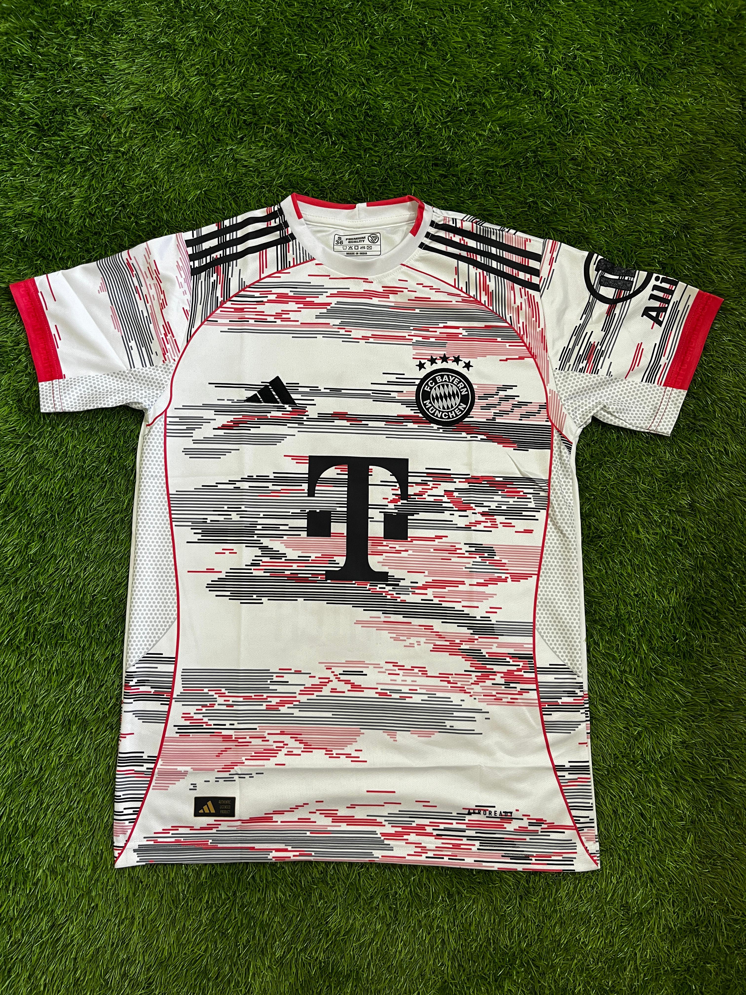 FC BAYERN NEW SEASON AWAY KIT